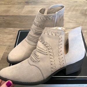 Taupe suede booties